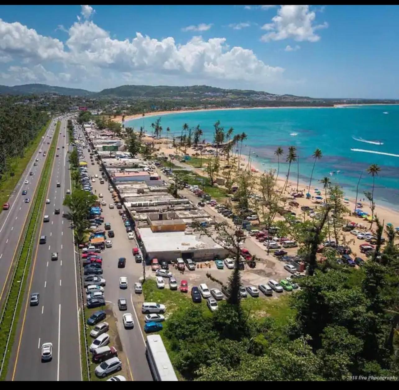 Blue Water Beach Villa ลูควิโญ ภายนอก รูปภาพ